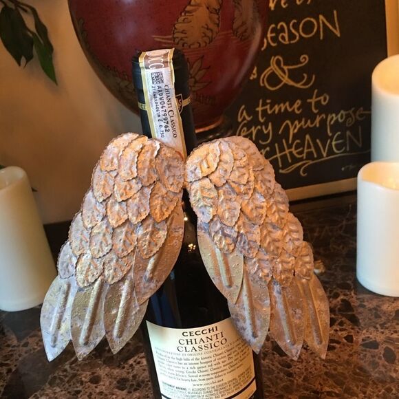 ANGEL WINGS for Bottles or Napkin Holders! - Picture 6 of 10